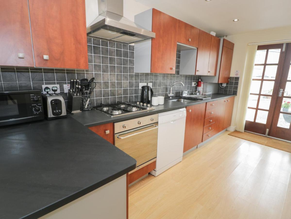 Whistle Stop Apartment Porthmadog Exterior foto