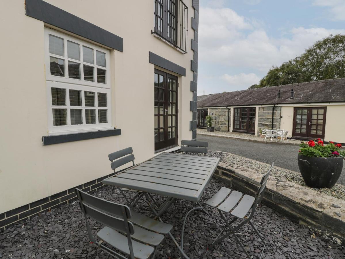Whistle Stop Apartment Porthmadog Exterior foto